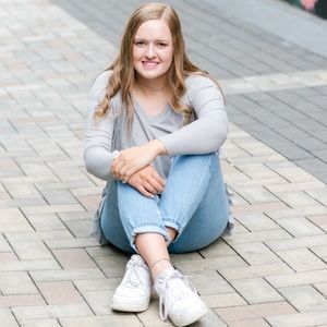Meet your Posher, Emily